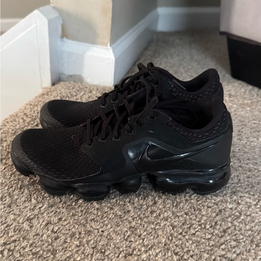 Black Nike Air VaporMax